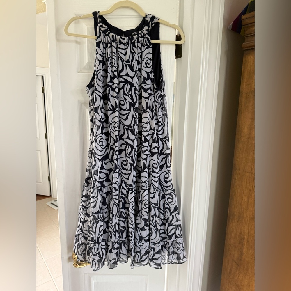 MSK navy and White Swirl Maxi Dress.  Fun for wedding/shower or party